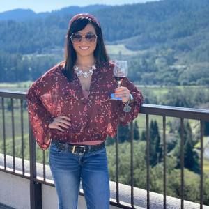 Meet your Posher, Kari